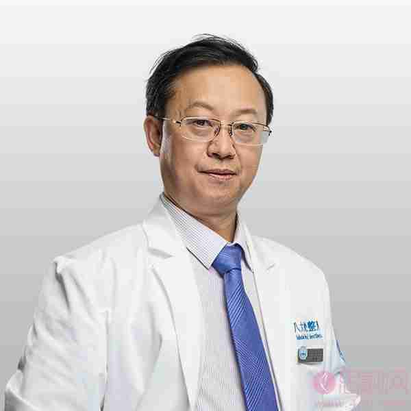 医生简介:一直在中国医学科学院整形外科医院从事美容整形临床手术二